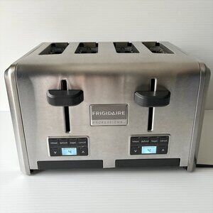 Frigidaire Professional 4-Slice Toaster Stainless Steel Digital LCD